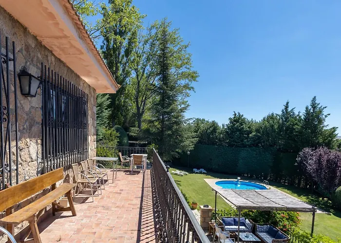 Летний дом Yernas *